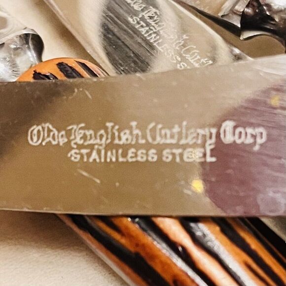 VTG Olde English Cutlery & Sheffield England Steak Knife Set of 6 w/ Sharpener - Picture 7 of 8